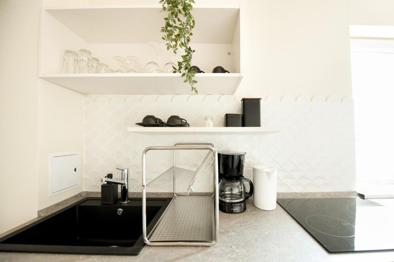 The Dream Apartment - Near Radisson Hotel Bukarest Kültér fotó